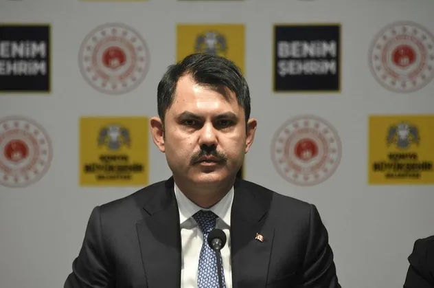 İdlib şehidi Hasan Hüseyin Özdemir'in babası ile Bakan Kurum arasında duygulandıran konuşma
