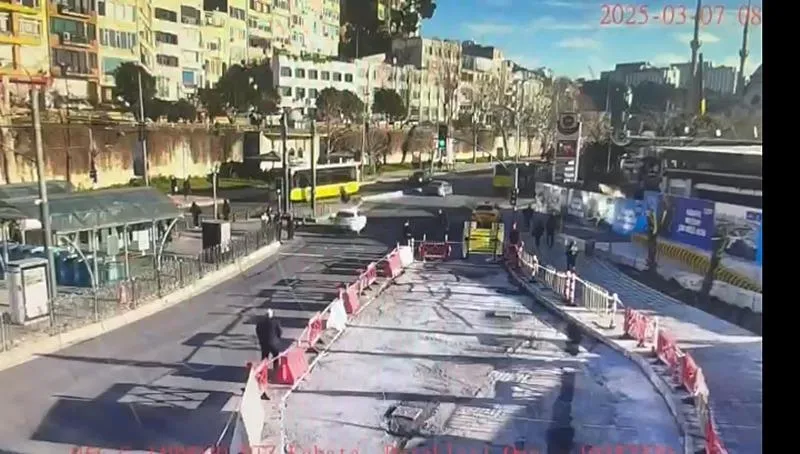 Kaza anı kamerada (DHA)