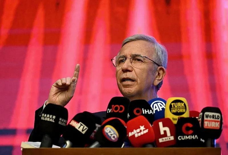 Ankara Büyükşehir Belediye Başkanı Yavaş basın toplantısı düzenledi. (AA)