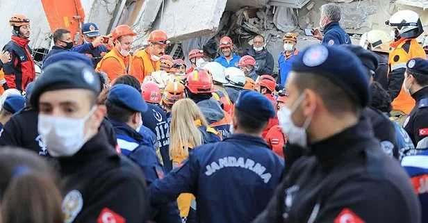 İşte İzmir depreminde 16 yaşındaki İnci Okan’ın enkaz altından kurtarıldığı o an!