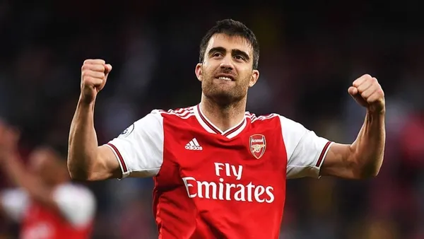 Sokratis’ten Fenerbahçe’ye güzel haber! Transfer telekonferansla bitirildi