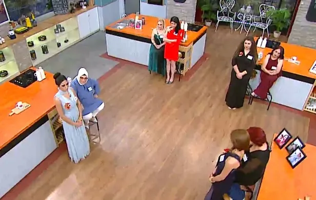 17 Aralık Cuma Gelinim Mutfakta 6 altın bileziği hangi yarışmacı kazandı? Gelinim Mutfakta kim elendi? Günün birincisi ise…-4