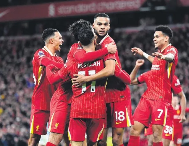 City’e bir darbe de Liverpool’dan