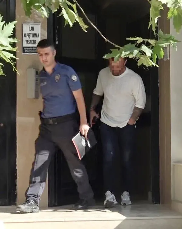 Antalya'da korkunç son: 17 yaşındaki Yiğit, öğretmeninin evinde ölü bulundu-2