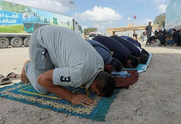 Soykırımcı İsrail’e tepki yağıyor! Hamas’tan ikinci cephe iddiası geldi: Hizbullah savaşın yeni hamlelerini koordine ediyor!-5