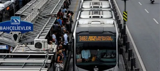 İETT açıkladı: Metrobüs güzergahlarında değişiklik!
