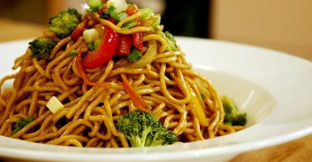 Sebzeli Noodles Tarifi