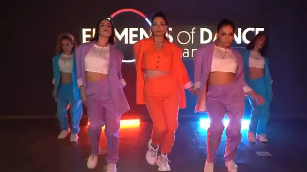 Demet Özdemir içindeki tüm kurtları döktü eski günlerine geri döndü! Flash TV'den milyonların izlediği dans videolarına...-7