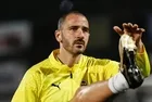 Fenerbahçe'nin 19 numarası Leonardo Bonucci ortalığı birbirine kattı! Sabaha karşı mekandan çıktı gazetecilerle...