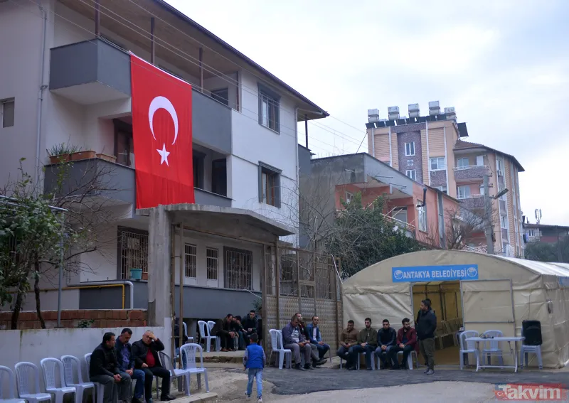 İdlib'te şehit olan Uzman Çavuş Emin Yıldırım son yolculuğuna uğurlandı