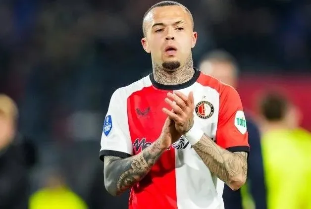 Fenerbahçe yeni Oosterwolde’sini buldu!