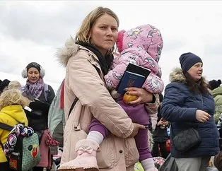 Yunanistan’dan mültecilere ırkçılık! Afganları kovup Ukraynalıları aldılar