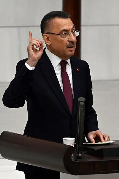 cumhurbaskani-yardimcisi-fuat-oktay-duyurdu-yeni-tip-insansiz-jet-savas-ucagimiz-anka-3-mius-geliyor-1670949430675.jpeg Cumhurbaşkanı Yardımcısı Fuat Oktay duyurdu! Yeni tip insansız jet savaş uçağımız 'ANKA-3 MİUS' geliyor-2