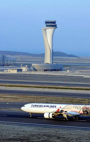 Uçakların intikalleri devam ediyor