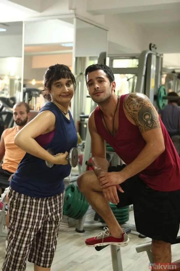 Gupse Özay ile Barış Arduç'un kızı Jan Asya'ya bakın! Babası Barış Arduç'un kucağında görüntülendi! Sevimliliğiyle ekranları mıncırttı - 14