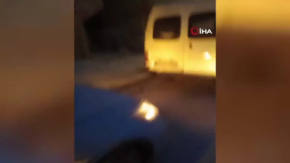 Bahçelievler’de çöken binadan kurtulan vatandaşların paniği kamerada