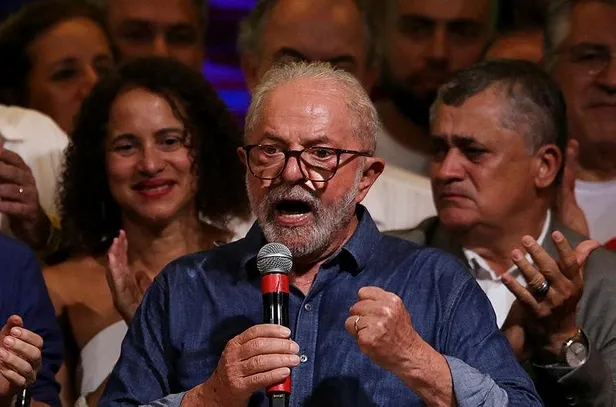 brezilyada-devlet-baskanligi-secimini-isci-partisi-adayi-luiz-inacio-lula-da-silva-kazandi-1667180145989.jpeg
