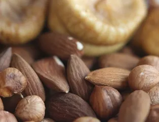 Siz siz olun yerken dikkatli olun! Hem 30 farklı hastalığa hem de ölüme neden oluyor...