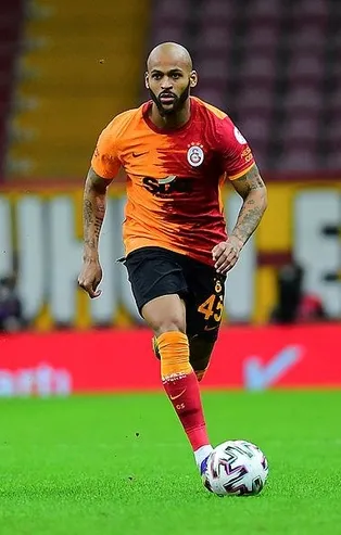 20 puanlık hata! Bireysel hata ve kırmızı kartların bedeli Galatasaray'a çok ağır oldu