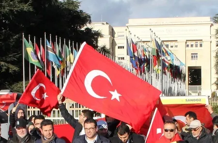 Cenevre'de PKK provokasyonu-1