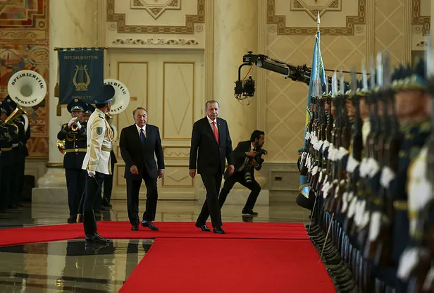 Cumhurbaşkanı Erdoğan Kazakistan'da-2