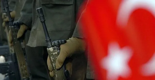 Türk Silahlı Kuvvetleri adım adım profesyonel orduya geçiyor