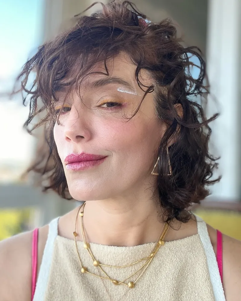 nehir-erdogandan-sasirtan-itiraf-yanlislikla-evlendik-1775286599100.jpg Nehir Erdoğan’dan şaşırtan itiraf: "Yanlışlıkla evlendik"-4