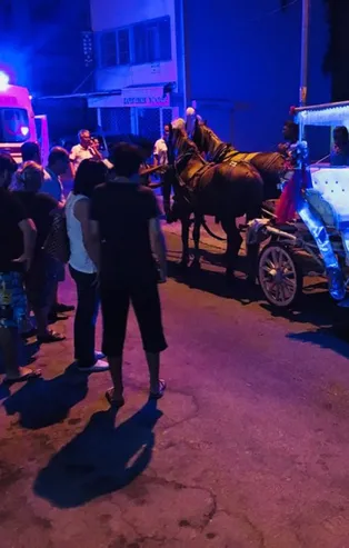 Alkollü faytoncunun ürken atı dehşet saçtı