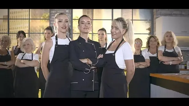 gelinim-mutfakta-kim-elendi-gelinim-mutfakta-kim-kazandi-haftanin-birincisi-kim-18-agustos-2023-gelinim-mutfak-1692363919392.jpeg 18 Ağustos 2023 GELİNİM MUTFAKTA PUAN DURUMU! Gelinim Mutfakta kim kazandı, haftanın birincisi kim? Gelinim Mutfakta kim elendi?-4