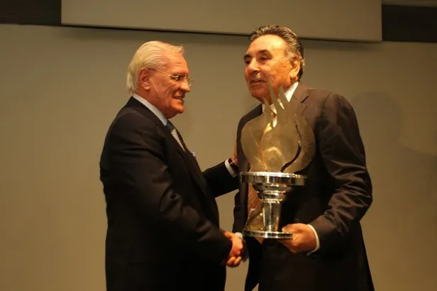 Doğan Medya resmen satılıyor-1