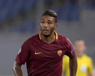 Fenerbahçeden Roma çıkarması! Aleksandar Kolarov ve Juan Jesus için masaya oturulacak