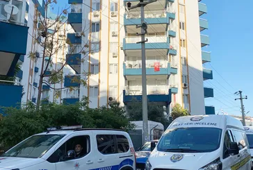 İzmir'den sonra şimdi de Antalya! 3 kardeş evde ölü bulundu | Farsça yazılmış 9 sayfalık not ortaya çıktı