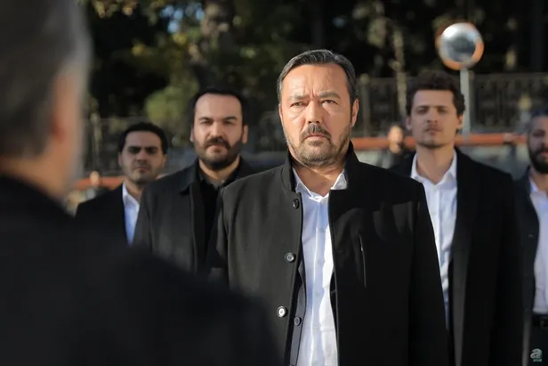 ben-bu-cihana-sigmazamin-yeni-transferi-diziye-en-kral-cagini-yasatir-hasimligin-daniskasini-yapacaklar-1685803493674.jpg Ben Bu Cihana Sığmazam'ın yeni transferi diziye en kral çağını yaşatır! Hasımlığın daniskasını yapacaklar-6