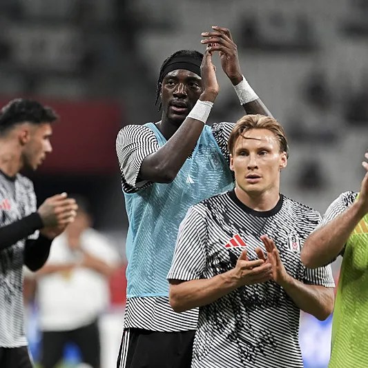 Beşiktaş’ta iki yıldıza yol gözüktü