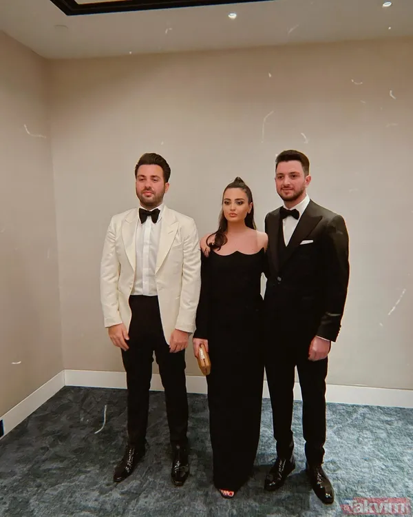 Hakan Ural’ın kızı Melisa Ural paylaştı! İlk yorum anneden geldi! Sibel Can’ın gözünden sakındığı oğullarının son haline bakın - 21