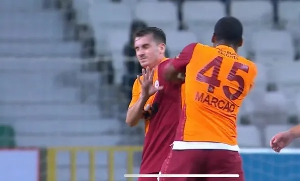 son-dakika-randers-maci-oncesi-galatasaraydan-flas-marcao-karari-1629266889224.jpg