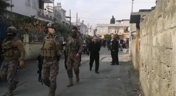 5-polisi-yaralayan-saldirgan-olu-ele-gecirildi-1670409164244.jpeg 5 polisi yaralayan saldırgan ölü ele geçirildi-2