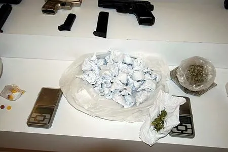 Şişli'de uyuşturucu operasyonu-1