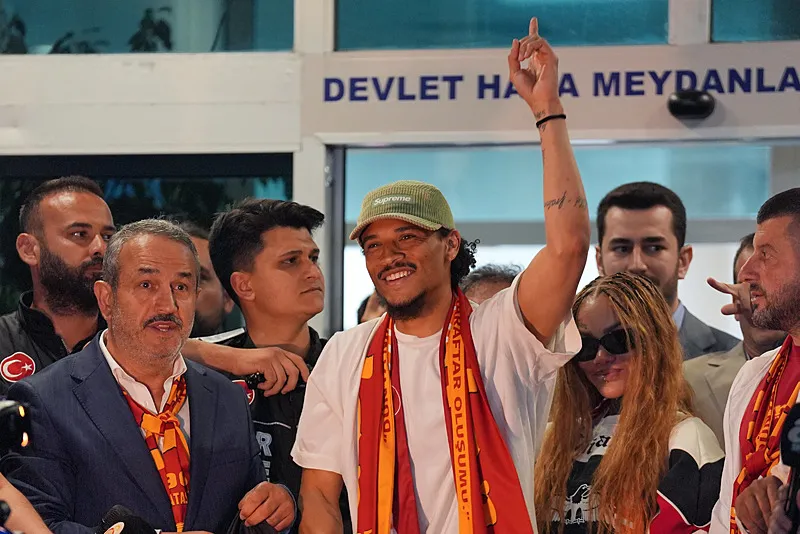Sane transferi dünya basınında: Çılgınlık! 45 milyon euroluk maliyet - 6