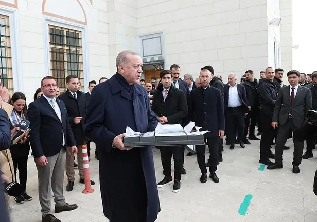 Başkan Erdoğan'dan bayram namazı sonrası önemli açıklamalar-4