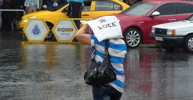 İstanbul’da sağanak yağış hayatı felç etti