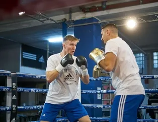 Ünlü Boksör Daniel Schmidt Şampiyon Adayı