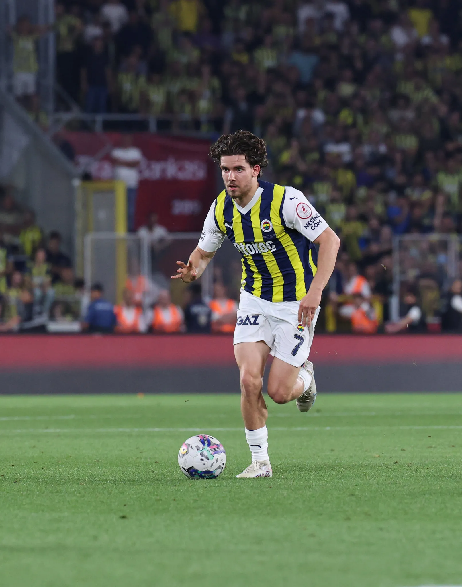 Fenerbahçe'ye dev bir gelir daha! Ferdi Kadıoğlu için o rakamı ödeyecekler - 5