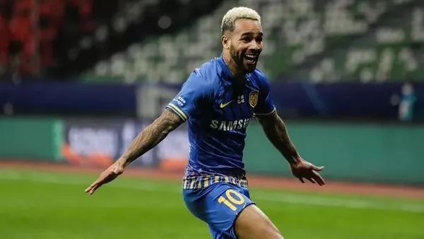 Beşiktaş'ta Alex Teixeira an meselesi: Kartal 1.5 milyon Euro'luk ücreti 3 taksitle ödeyecek-2