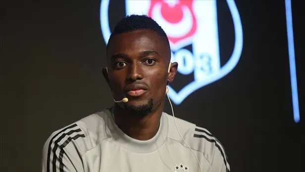 Beşiktaş'tan ayrılan Bernard Mensah PAOK yolcusu-4