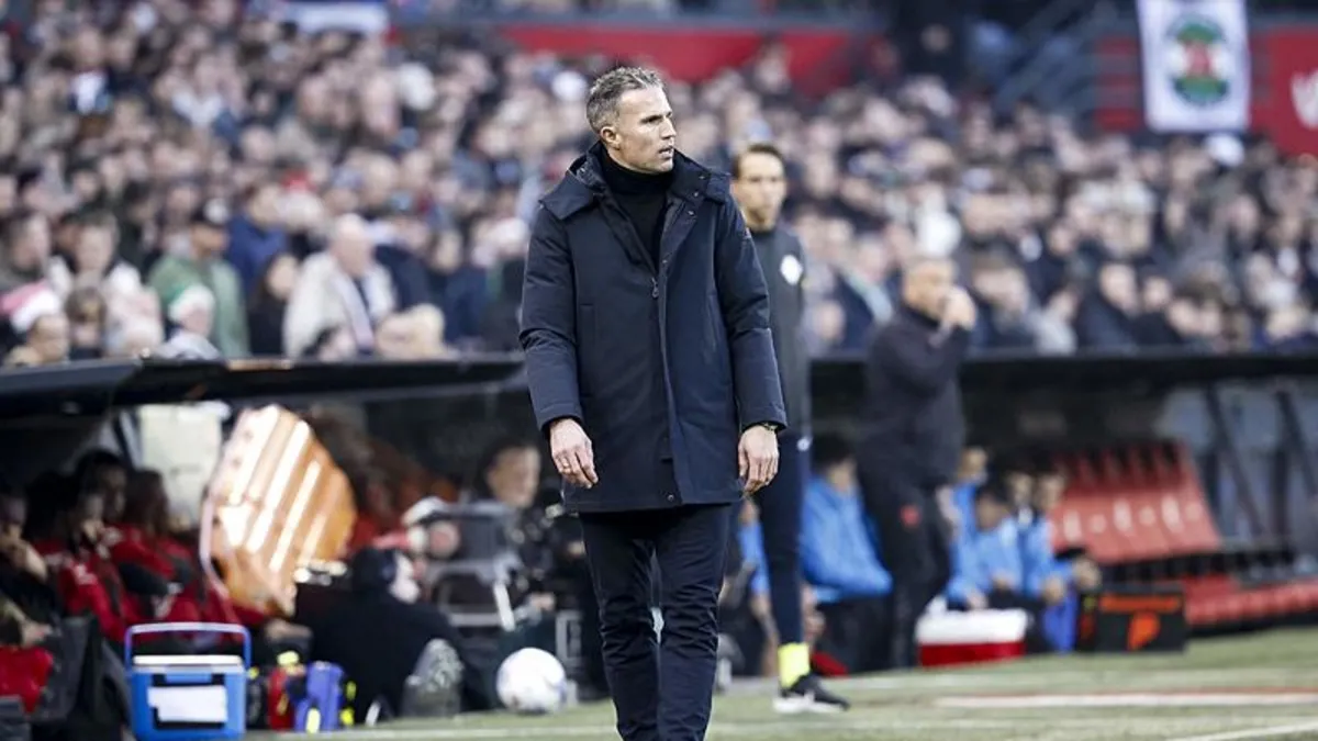 Van Persie Fenerbahçe için devrede!