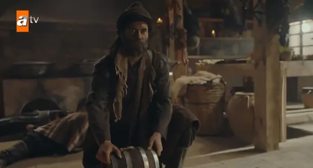 kurulus-osmanda-ortalik-karisiyor-togay-haince-toya-saldirdi-1615405333792.jpg Kuruluş Osman'da ortalık karışıyor! Togay haince toya saldırdı...-3