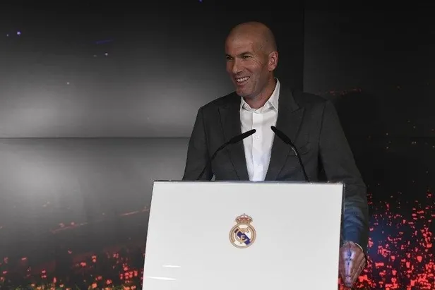 Real Madrid teknik direktörü Zinedine Zidane yine pantolon gazisi!-1