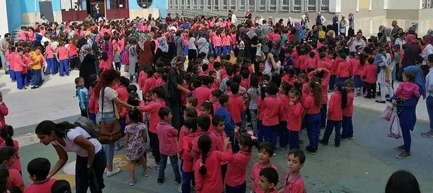 İstanbul’da depremden dolayı okullar tatil mi?