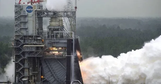 NASA, Ay seferlerinde kullanacağı roket motorunu test etti